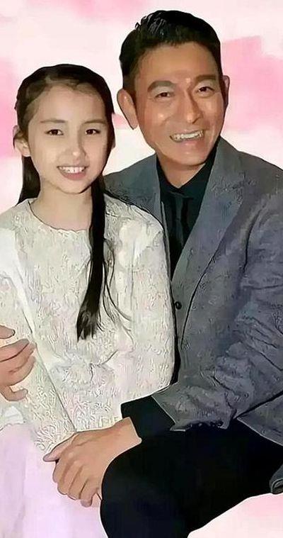 刘德华有没有儿子（刘德华有一个儿子）