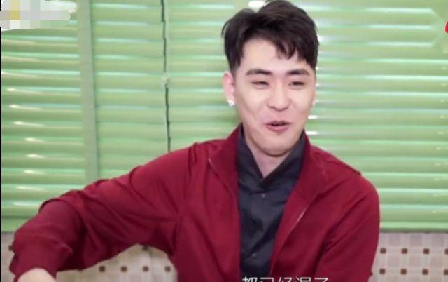 张云雷自曝是吃货，为美食和郭麒麟开车两个钟，觉得曹鹤阳可爱