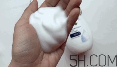 多芬洁面泡泡怎么样？多芬洁面泡泡哪个颜色好？