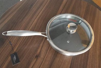 ​康巴赫锅发黄发黑怎么洗，康巴赫锅内发黄怎么清洗？