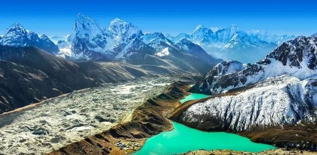 喜马拉雅山峰最新高度(10座8000米高峰汇聚于此)(39)