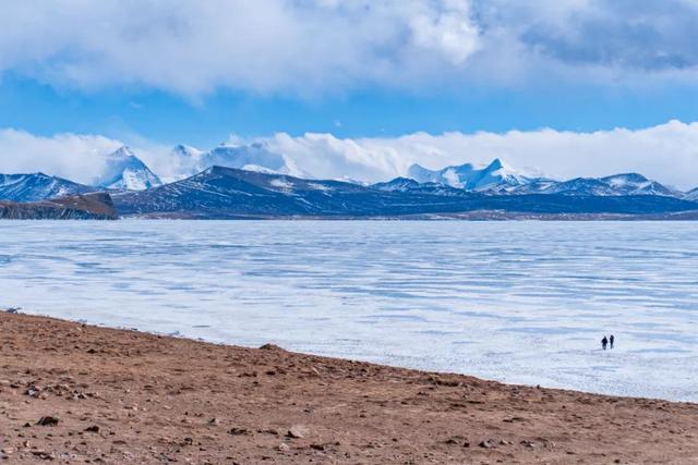 喜马拉雅山峰最新高度(10座8000米高峰汇聚于此)(42)