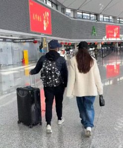 郭富城与方媛:从机场牵手到婚姻背后的故事