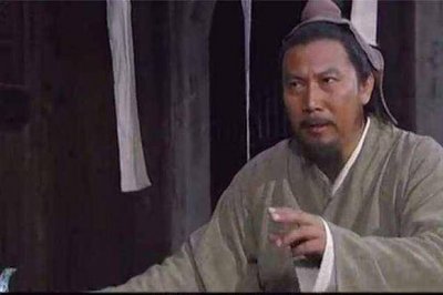 明朝第一谋士,九个字便让朱元璋稳坐江山,开国后却选择隐退